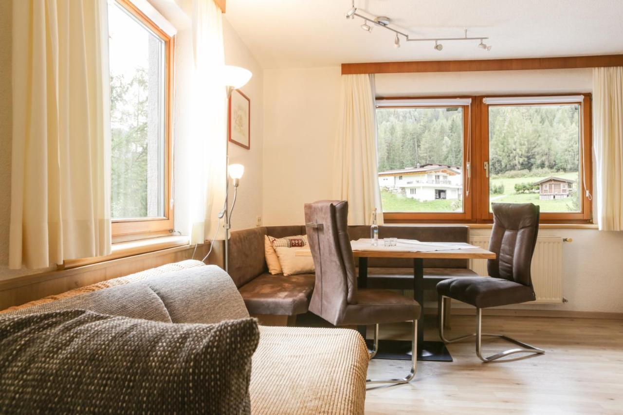 Ferienwohnungen Oetztal Sautens Ngoại thất bức ảnh
